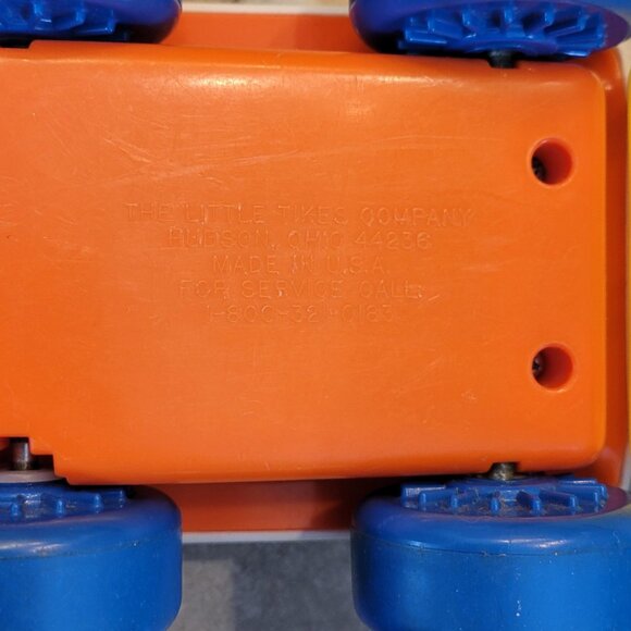 Vintage Little Tikes Front Skid Loader with Construction Worker 1990s - Picture 9 of 10